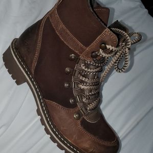 Winter boots